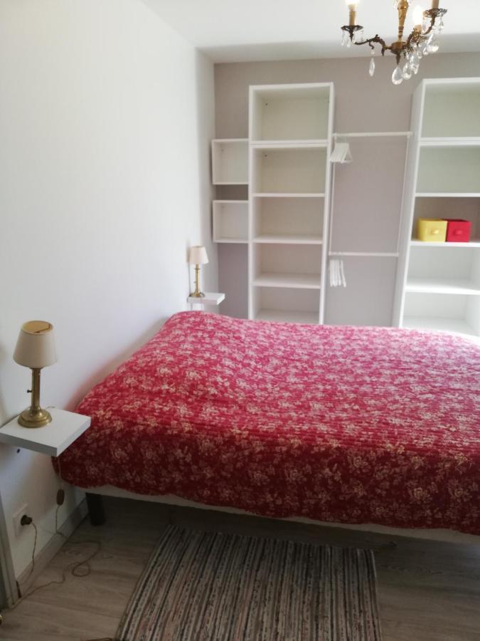 Appartement De Plain Pied Dans La Verdure Yerres Bagian luar foto